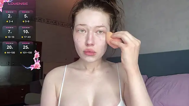 Snapshot of eva_varnerr chatting on March 19, 2026, 5:02 pm eva varnerr online show from March 19, 2026, 5:02 pm