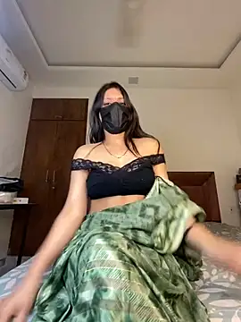 Snapshot of ahista chatting on March 14, 2026, 7:42 pm ahista online show from March 14, 2026, 7:42 pm