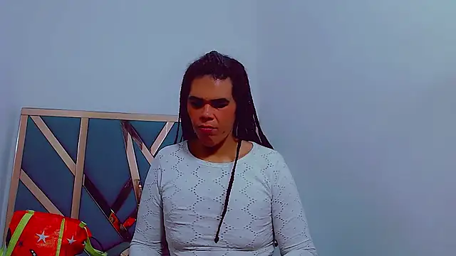 fox naughty violet online show from November 14, 2025, 7:06 pm