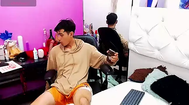 x daviid x online show from January 21, 2025, 4:10 am