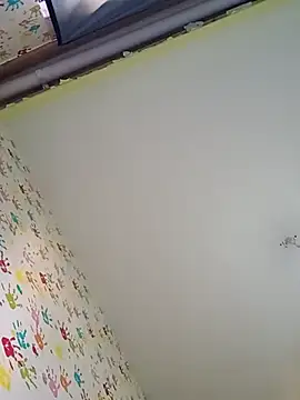 Snapshot of Perwers32 chatting on November 7, 2025, 1:59 pm Perwers32 online show from November 7, 2025, 1:59 pm