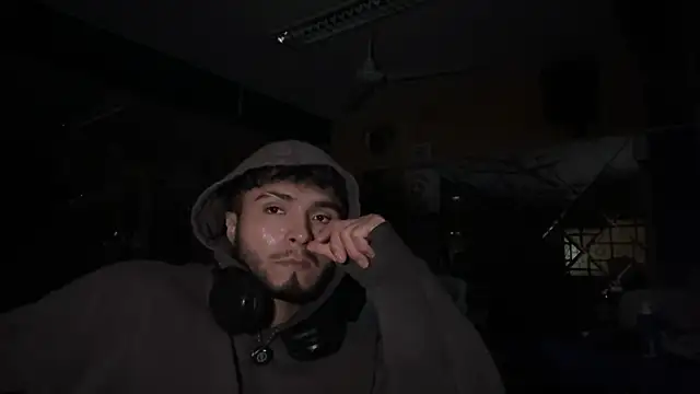 Snapshot of Beboteejoel chatting on September 28, 2025, 2:18 am Beboteejoel online show from September 28, 2025, 2:18 am