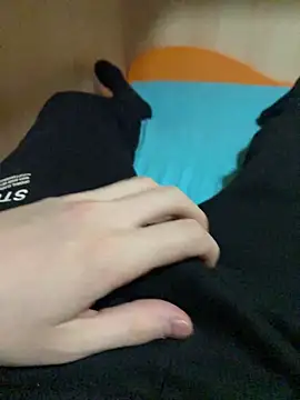 Snapshot of Dvddd chatting on January 18, 2026, 2:53 pm Dvddd online show from January 18, 2026, 2:53 pm