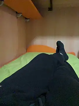 Snapshot of Dvddd chatting on December 20, 2025, 1:47 pm Dvddd online show from December 20, 2025, 1:47 pm