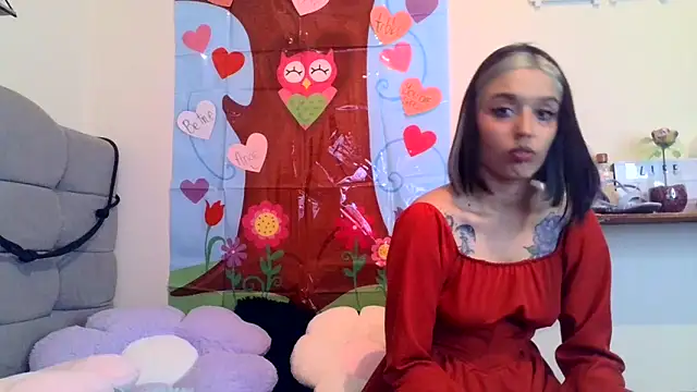 Snapshot of BlueStoneX chatting on February 15, 2026, 7:31 am BlueStoneX online show from February 15, 2026, 7:31 am