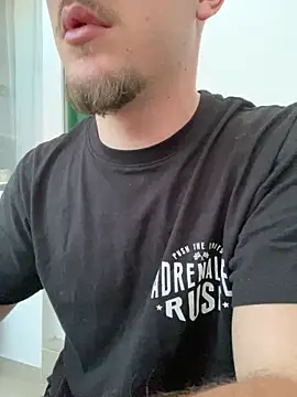 Snapshot of couplehot992 chatting on January 14, 2025, 2:00 pm couplehot992 online show from January 14, 2025, 2:00 pm