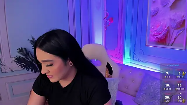 stefany duque1  online show from October 28, 2025, 2:56 am