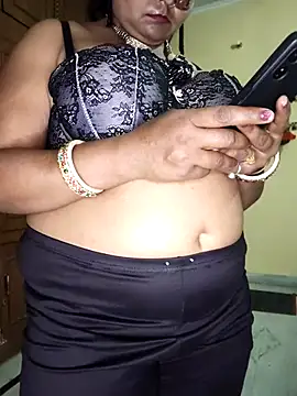 LustyBhabhi online show from November 8, 2025, 4:05 am