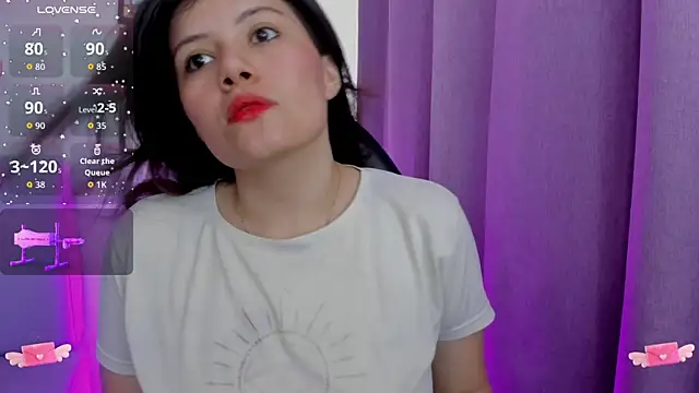 Snapshot of Carolina_Burninng chatting on September 24, 2025, 8:48 pm Carolina Burninng online show from September 24, 2025, 8:48 pm