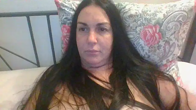 Snapshot of BELLAMORGANE1 chatting on December 28, 2024, 7:43 pm BELLAMORGANE1 online show from December 28, 2024, 7:43 pm