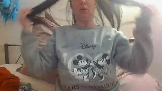 Snapshot of BELLAMORGANE1 chatting on January 24, 2025, 6:35 pm BELLAMORGANE1 online show from January 24, 2025, 6:35 pm