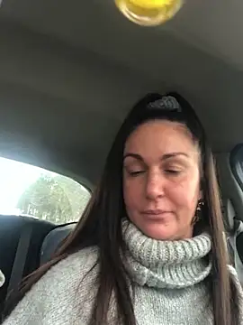 Snapshot of BELLAMORGANE1 chatting on December 24, 2024, 11:06 am BELLAMORGANE1 online show from December 24, 2024, 11:06 am