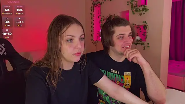 RobertAndLinela online show from July 10, 2026, 1:55 pm