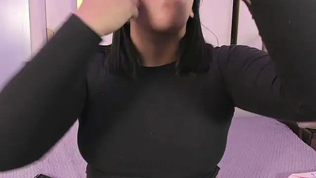 IsabellRodriguez18 online show from March 25, 2026, 3:17 am