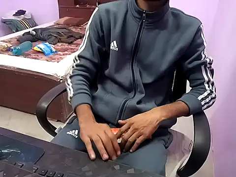 IamRentedBoybfriend online show from January 8, 2026, 5:24 am