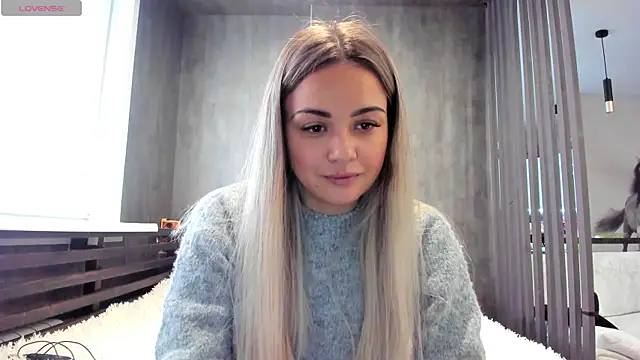 Snapshot of Mia___murrr chatting on November 8, 2025, 5:11 am Mia murrr online show from November 8, 2025, 5:11 am