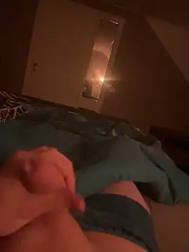 Snapshot of Dutch_pussy_lover chatting on January 9, 2025, 12:35 am Dutch pussy lover online show from January 9, 2025, 12:35 am