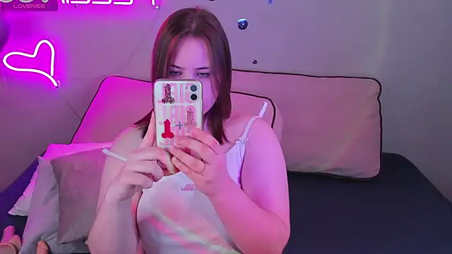 EricaElliott online show from September 27, 2025, 8:20 am