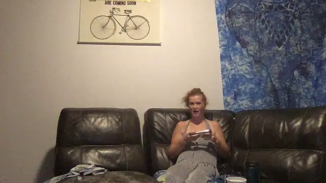 VelvetChocolate7 online show from October 14, 2025, 3:07 am