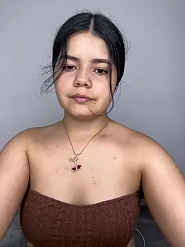 pretty angela1 online show from March 11, 2025, 2:21 am