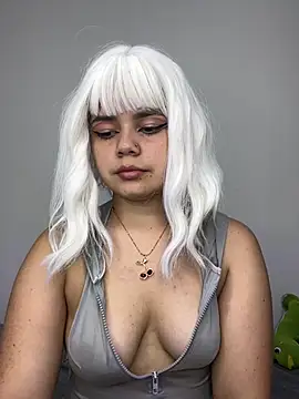 pretty angela1 online show from March 12, 2025, 3:57 am