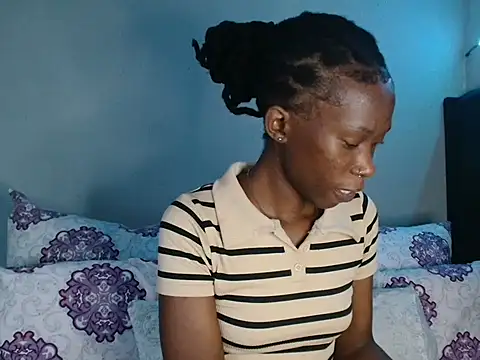 xxSexyTalia28 online show from January 13, 2026, 1:15 pm