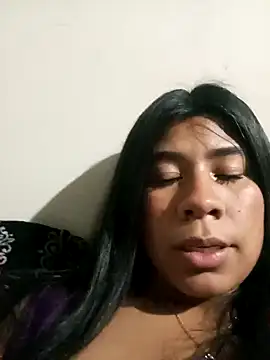 Snapshot of Pamelamilkk_1007 chatting on February 7, 2025, 9:16 am Pamelamilkk 1007 online show from February 7, 2025, 9:16 am