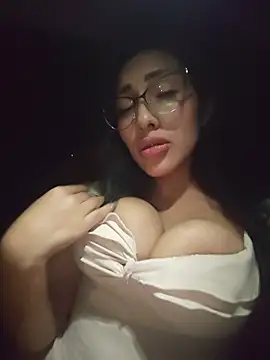 Isabellitasexi38 online show from February 10, 2026, 3:38 am