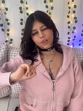 kath kitty online show from April 15, 2026, 10:10 pm