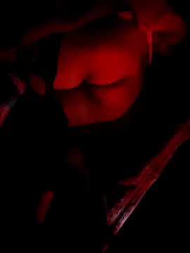 Snapshot of ItsMeBeeee chatting on March 2, 2026, 7:32 pm ItsMeBeeee online show from March 2, 2026, 7:32 pm