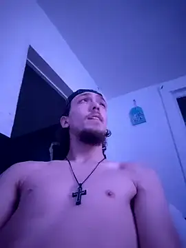 Snapshot of charmingHWC chatting on December 27, 2024, 3:31 am charmingHWC online show from December 27, 2024, 3:31 am