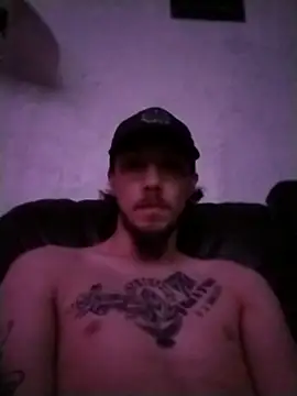 Snapshot of charmingHWC chatting on November 9, 2025, 7:34 am charmingHWC online show from November 9, 2025, 7:34 am