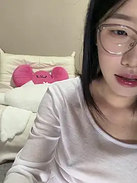 Snapshot of berberson chatting on January 16, 2026, 2:21 pm berberson online show from January 16, 2026, 2:21 pm