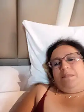 Snapshot of Mariakell chatting on January 17, 2025, 3:22 pm Mariakell online show from January 17, 2025, 3:22 pm