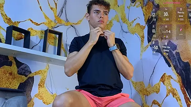 Snapshot of Nijinsky_LatinBoy chatting on February 10, 2026, 10:58 am Nijinsky LatinBoy online show from February 10, 2026, 10:58 am