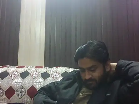 indihotguy online show from November 10, 2025, 12:54 pm