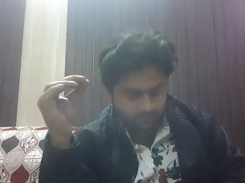 indihotguy online show from November 17, 2025, 2:10 pm