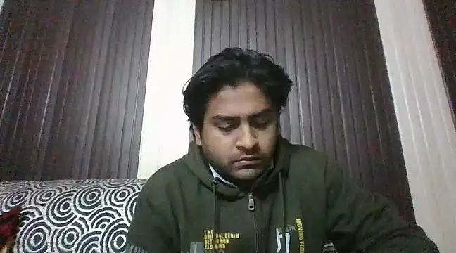 Snapshot of indihotguy chatting on February 13, 2025, 5:11 pm indihotguy online show from February 13, 2025, 5:11 pm