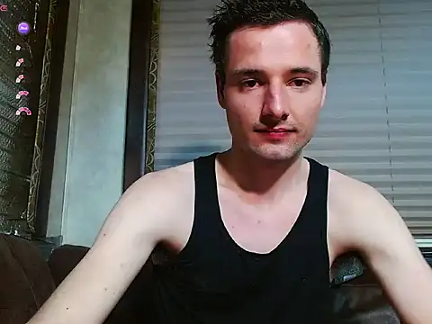 feelingverynaughty online show from March 29, 2026, 4:41 pm