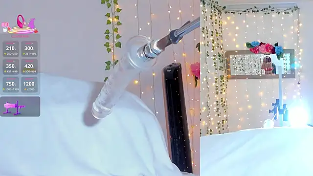 Maria Jones  online show from March 18, 2025, 1:35 am