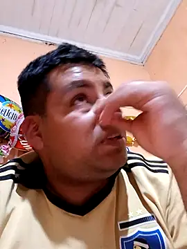 hotleon127 online show from February 9, 2026, 11:03 pm