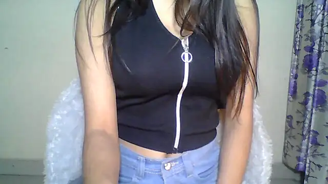 Naughty Nayra online show from December 21, 2025, 2:41 pm