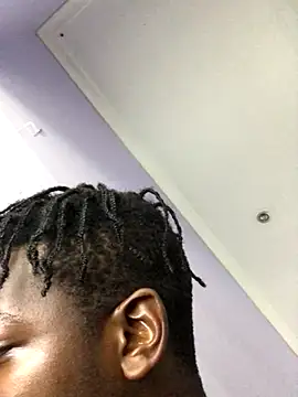 Redfucks333 online show from September 25, 2025, 7:14 am