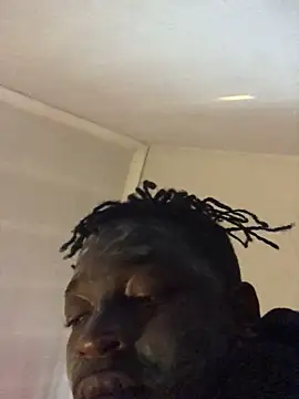 Redfucks333 online show from September 12, 2025, 5:07 am