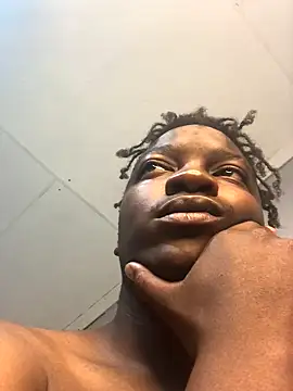 Redfucks333 online show from October 5, 2025, 7:15 pm