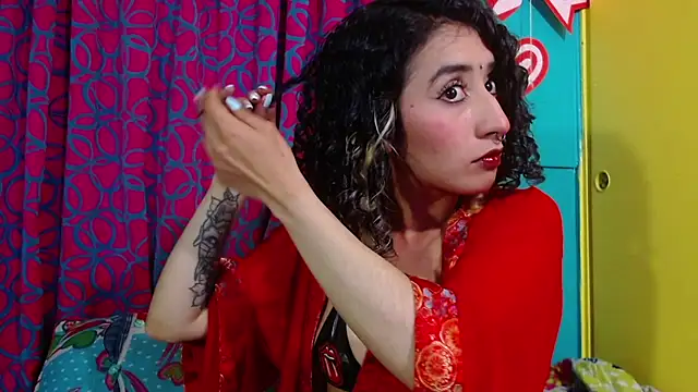 valerie mase online show from February 14, 2026, 8:31 pm