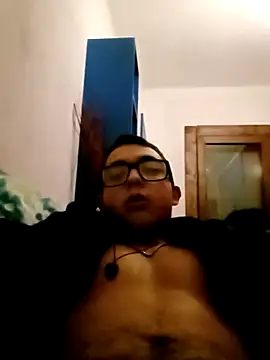 mauri200 online show from January 1, 2025, 8:04 pm