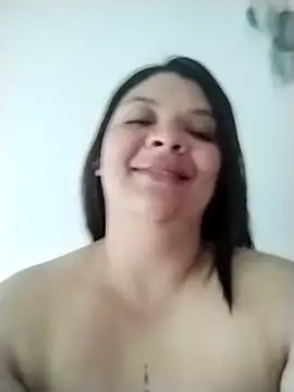 Snapshot of violeta_candyy_ chatting on March 16, 2025, 10:09 pm violeta candyy  online show from March 16, 2025, 10:09 pm