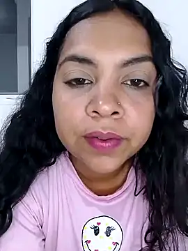 Snapshot of Brendabluee chatting on March 15, 2025, 3:51 am Brendabluee online show from March 15, 2025, 3:51 am