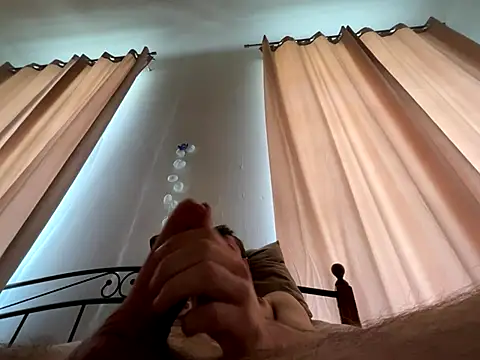 tomasek28 online show from October 5, 2025, 7:43 am